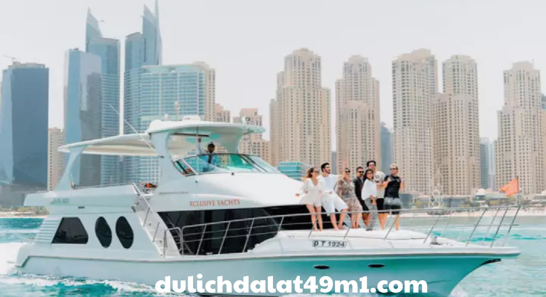 Luxury yacht rental